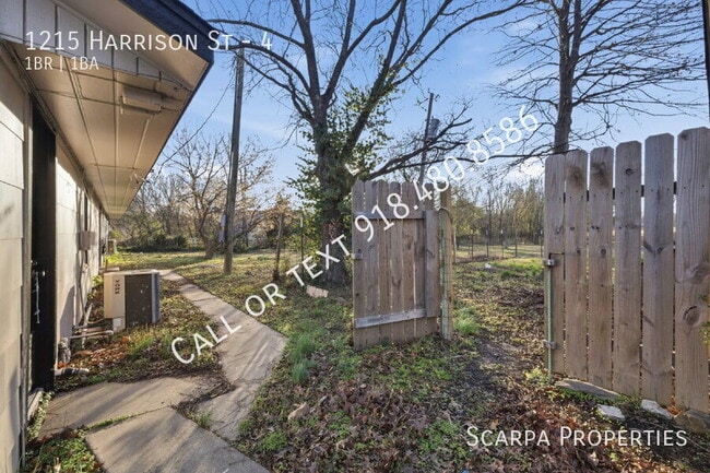 Building Photo - 1215 Harrison St