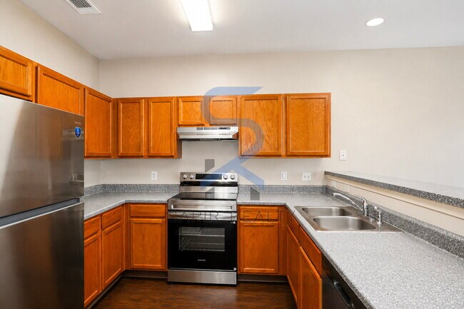 Building Photo - Total Electric 2BR/2BA Gem in Avalon Township Community