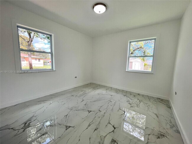 Building Photo - 265 NW 130th St