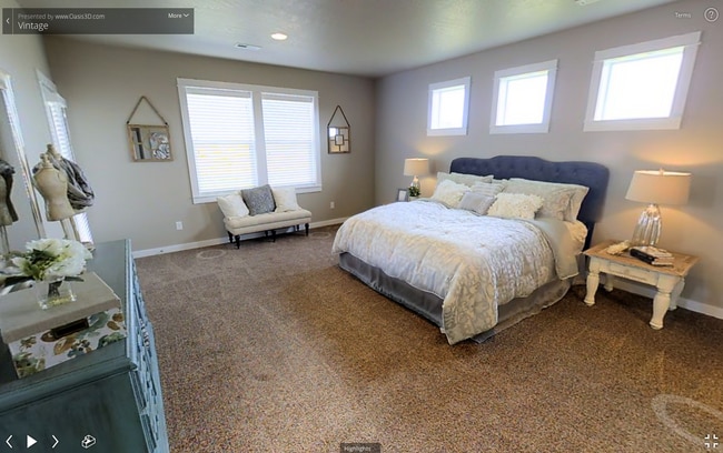 Building Photo - 4742 SW Volcano Ave