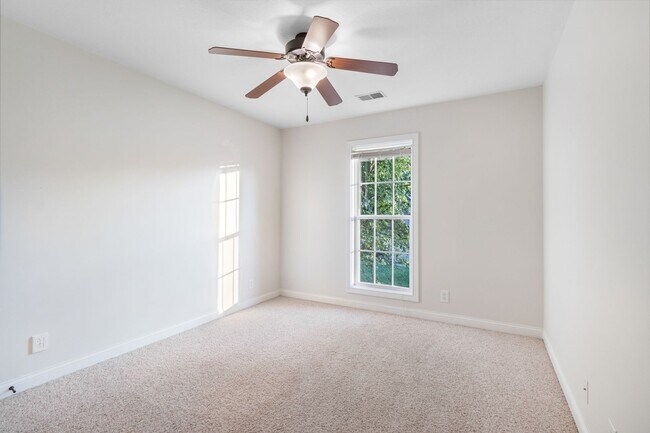 Building Photo - 1389 Bruceton Dr