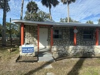 Building Photo - 14035 W River Rd
