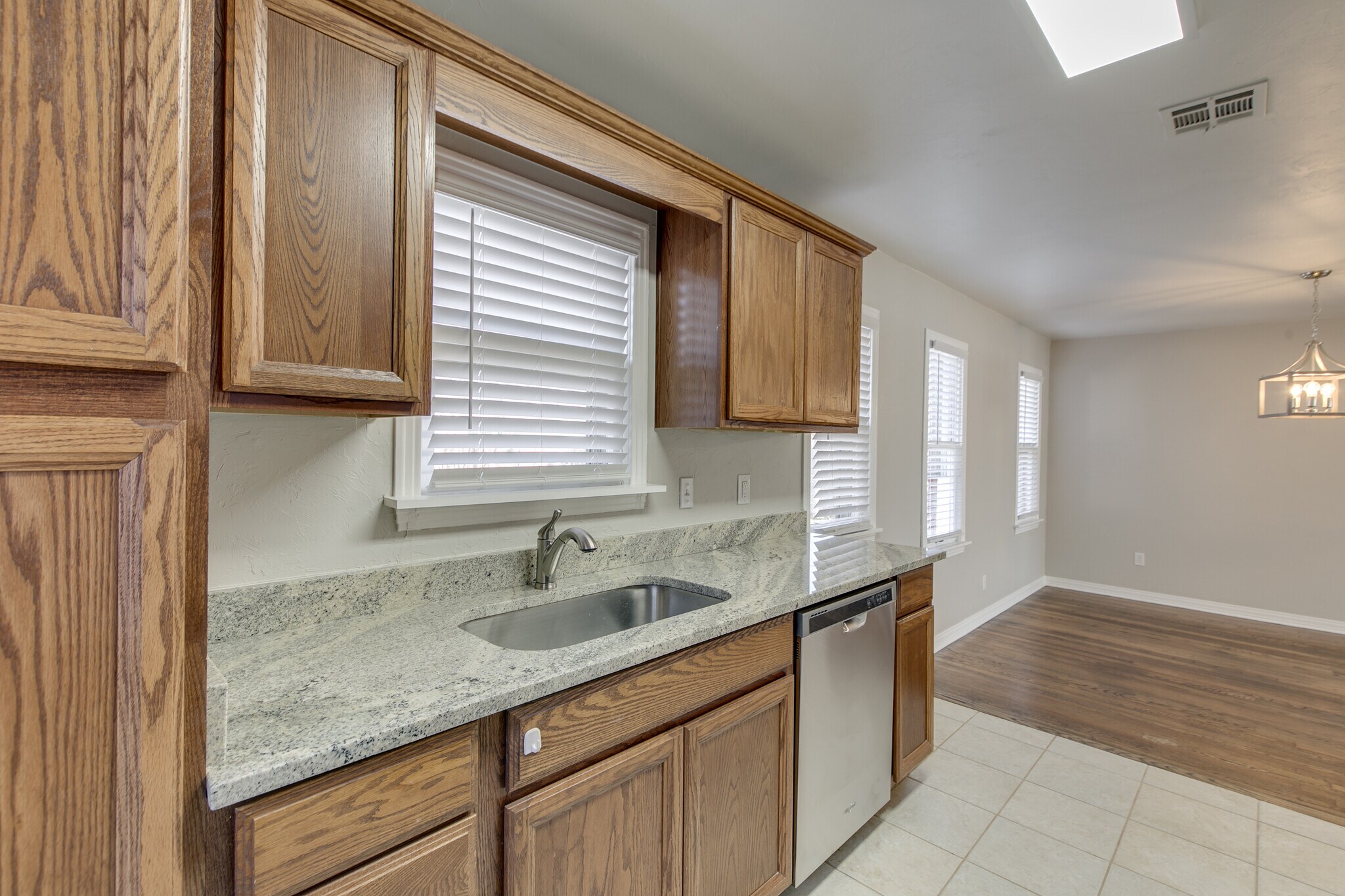 Building Photo - 3012 NW 44th St