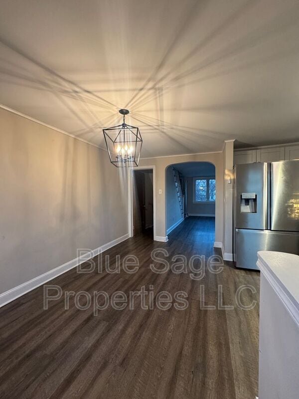 Building Photo - 279 Westpark Ln