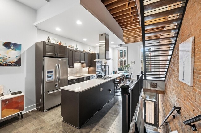 Building Photo - 408 Scott St