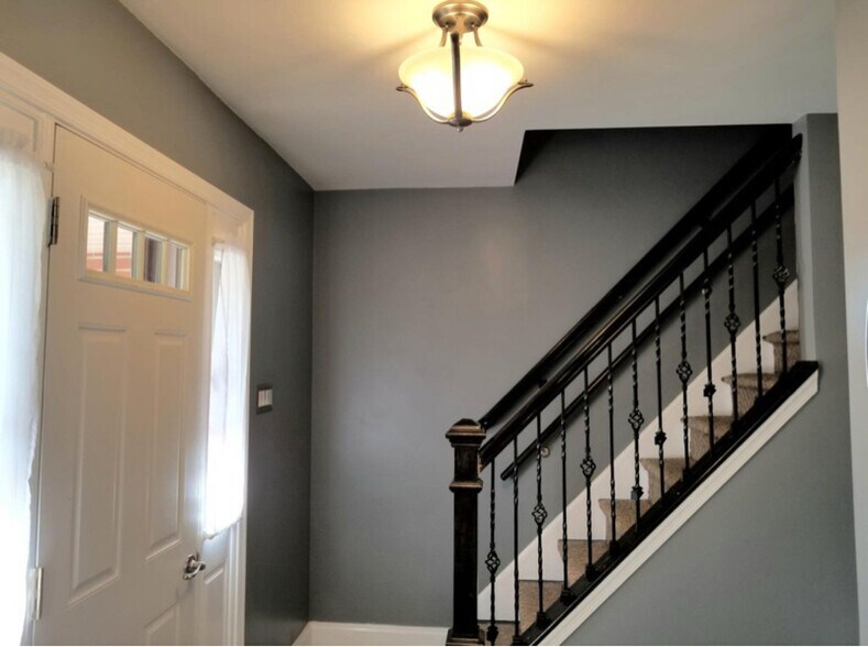 Building Photo - 1486 Walnut Ln