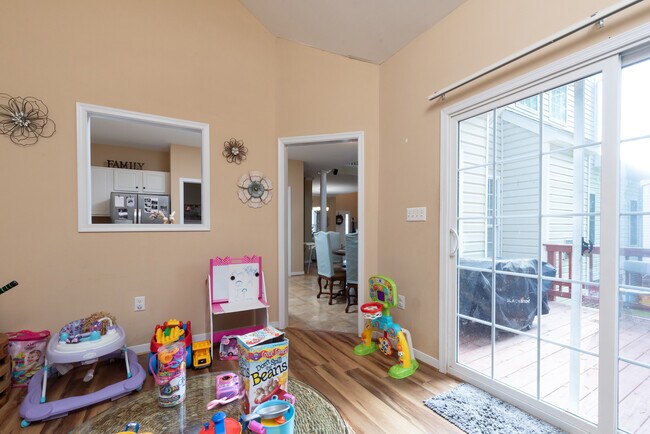 Building Photo - 14230 Spyglass Hill Cir