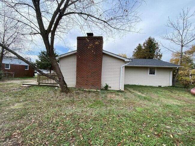 Building Photo - 712 Payton Dr