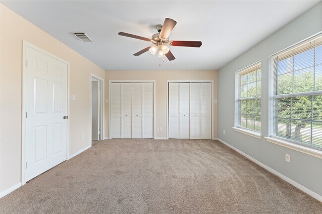 Building Photo - 11510 Palmsprings Dr