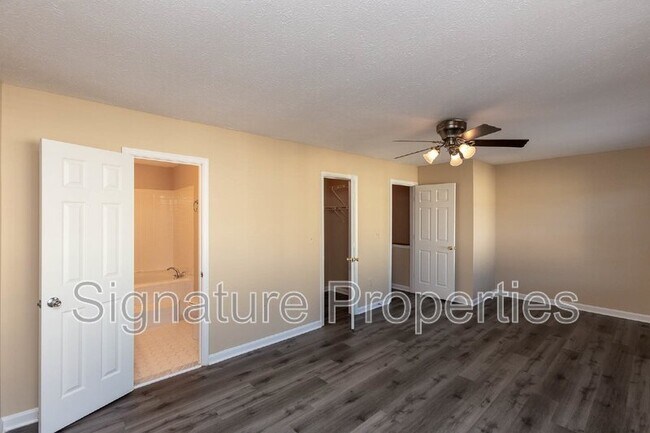 Building Photo - 506 Waters Cove Ct