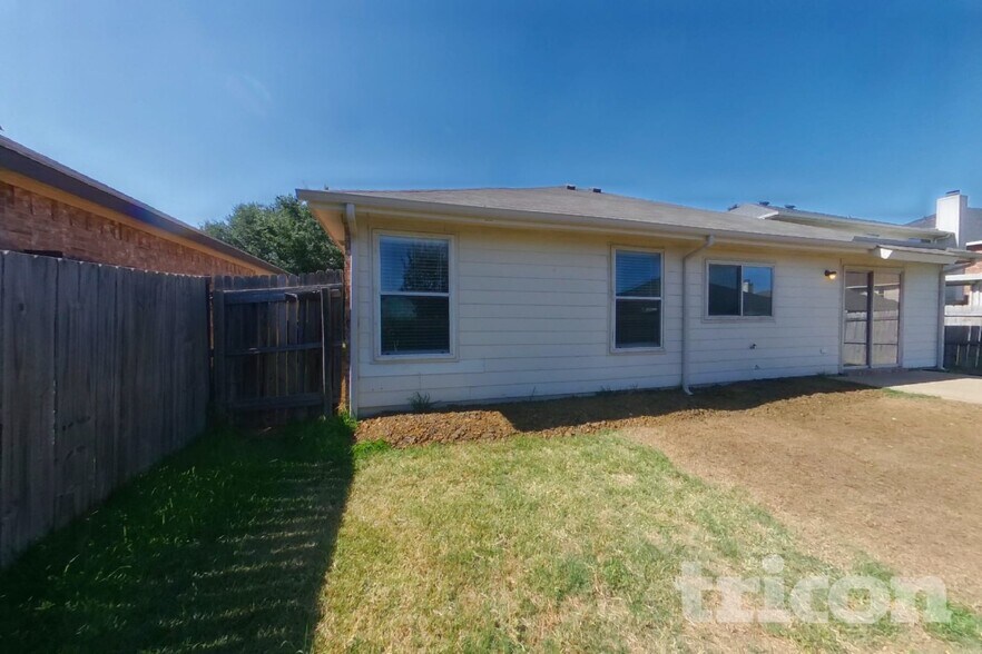Building Photo - 135 Jefferson Dr