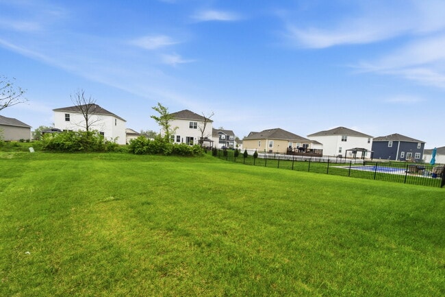 Building Photo - 538 Penwell Dr