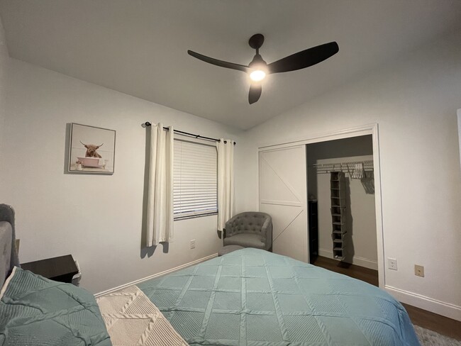 Building Photo - 2105 Fletchers Point Cir