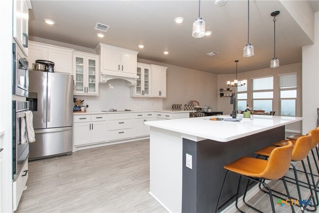Building Photo - 1756 Meadow Crest