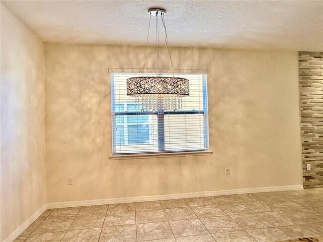 Building Photo - 13892 Summerport Trail Loop