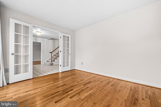 Building Photo - 7520 Royal Dominion Dr