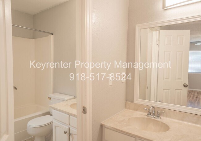 Building Photo - 1448 S 108th E Pl