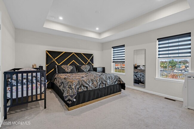 Building Photo - 2002 Evans Ln