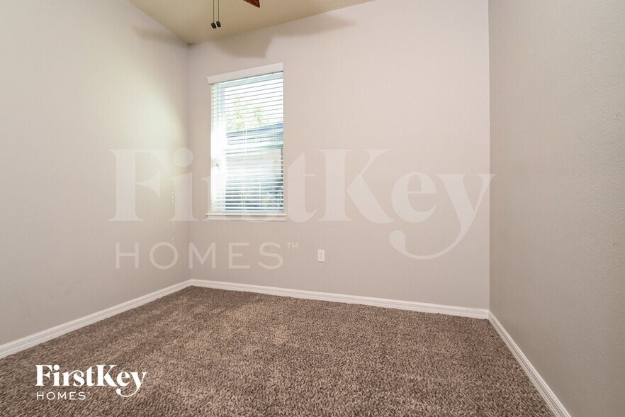 Building Photo - 7724 Tangle Rush Dr