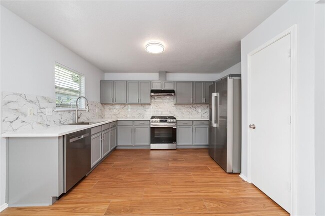 Building Photo - 12111 Country Orchard Ln
