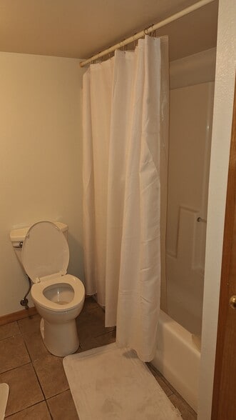 Building Photo - 311 17th St N