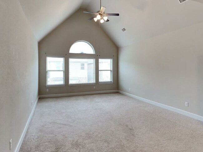 Building Photo - Breathtaking 4-bedroom home in the highly ...