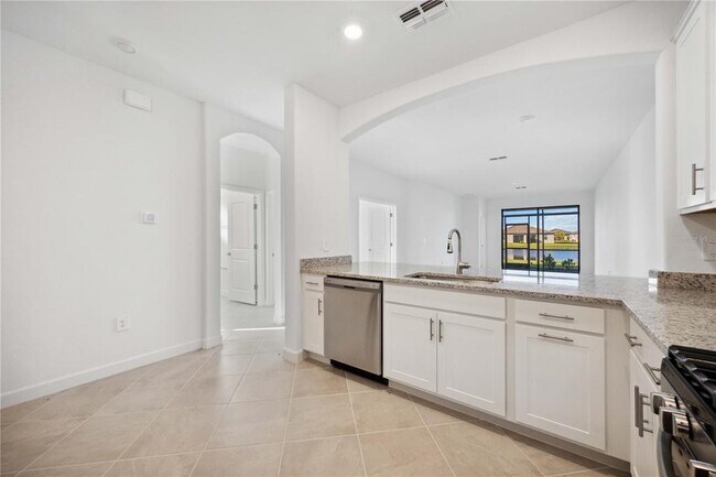 Building Photo - 5532 Sapphire Stone Cv