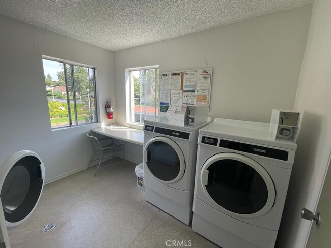Building Photo - 5369 Algarrobo-