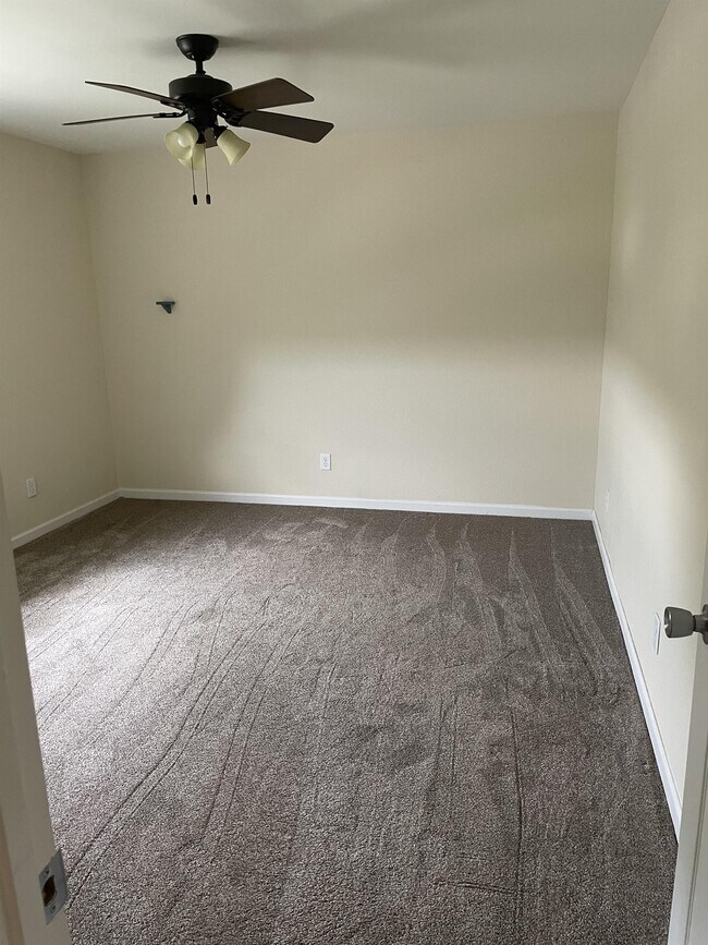 Building Photo - 11387 John F Kennedy Rd