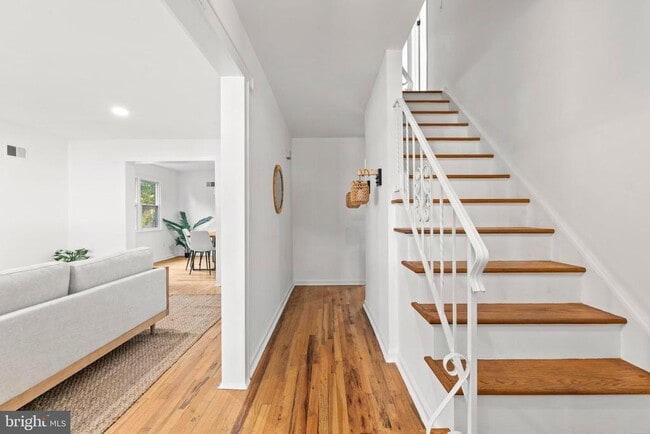 Building Photo - 282 Clermont Terrace