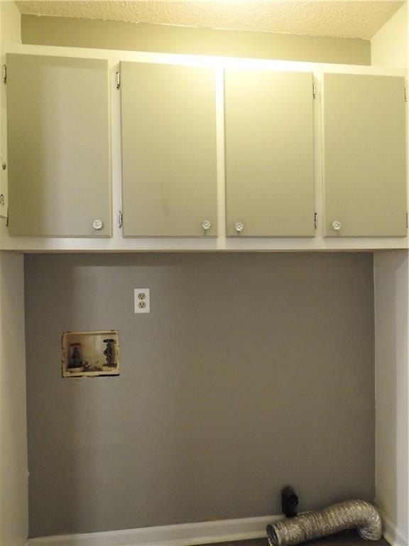 Building Photo - 110 Mayflower St
