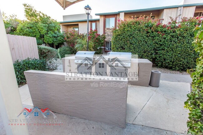 Building Photo - 4354 N 82nd St