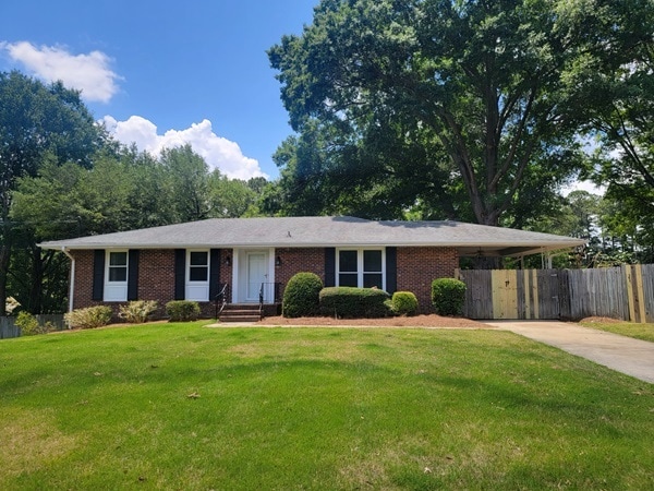 Primary Photo - 1301 Fowler Dr