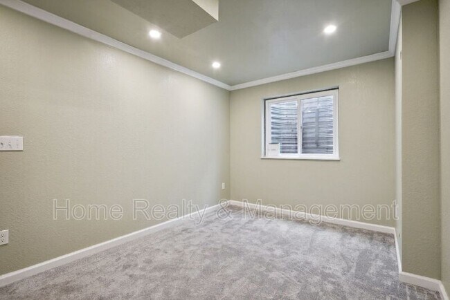 Building Photo - 11516 Depew Way