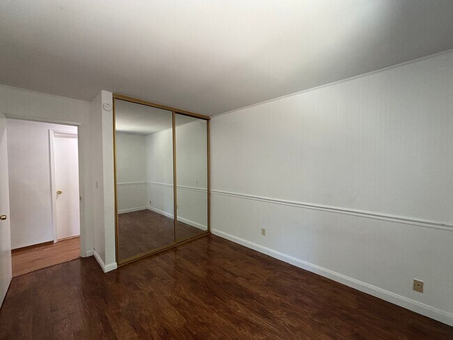 Building Photo - Move-In Ready Home with Remodeled Kitchen and Baths
