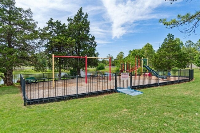 Building Photo - 2013 Cedar Meadow Ln