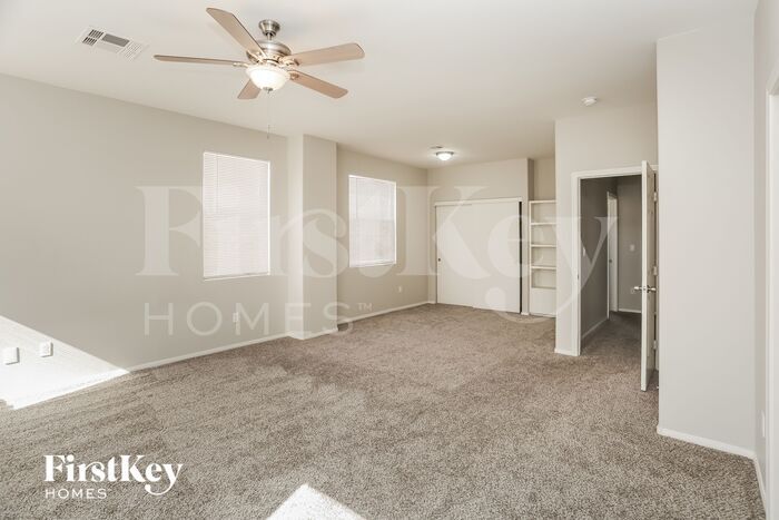 Building Photo - 8049 Rock Port Cir