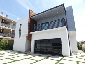 Building Photo - 5346 Lexington Ave