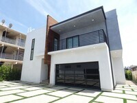 Building Photo - 5346 Lexington Ave