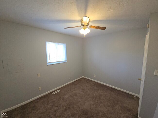 Building Photo - 1256 N Ridgeview Dr