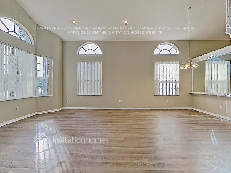 Building Photo - 15871 NW 14th Rd