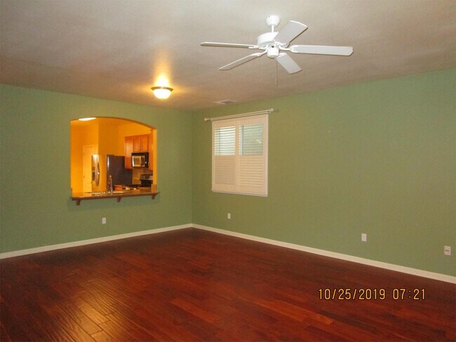 Building Photo - 2065 Stone Wood Loop