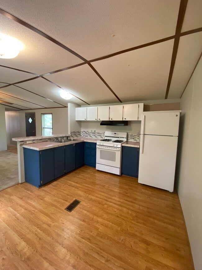 Building Photo - 80 Deupree Ln