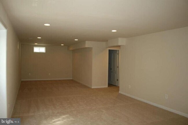 Building Photo - 617 Highland Farms Cir