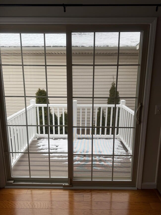 Building Photo - 7438 Lacy Dr