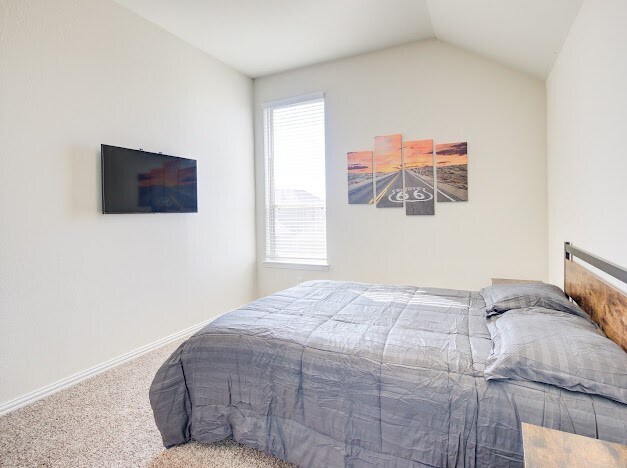 Building Photo - 1646 Ryon Falls Dr