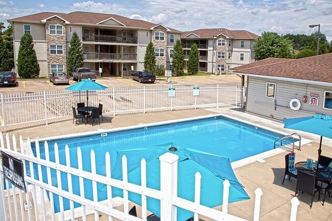 Building Photo - Cedar Creek Crossing Apartments