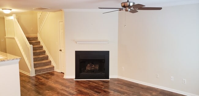 Building Photo - 6357 Double Eagle Dr