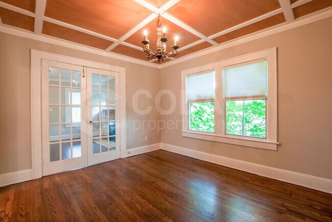 Building Photo - 499 Winton Terrace NE