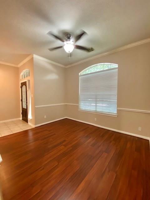 Building Photo - 3215 Worthington Dr